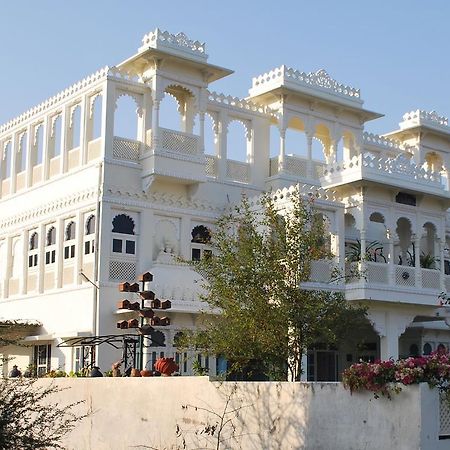 Gadh Ganesh Homestay Udaipur Bagian luar foto