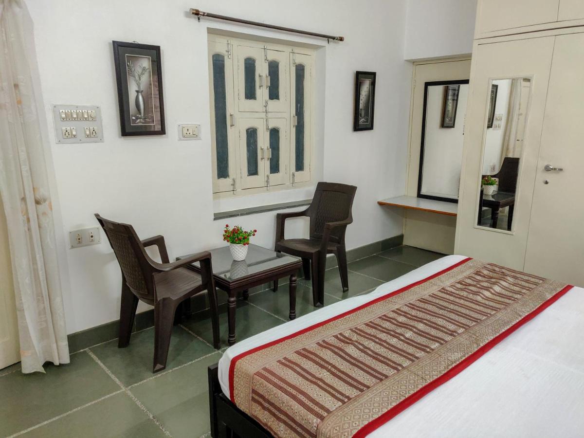 Gadh Ganesh Homestay Udaipur Bagian luar foto